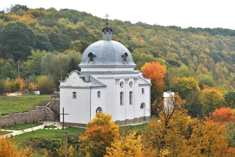 Cosy paradise: 7 charming villages of Ukraine, where you should go for a weekend in autumn