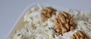 How to make a salad with celery and nuts in Turkish style