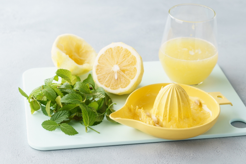 How to make real homemade lemonade in a few minutes